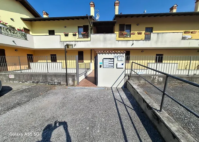 Corilla House